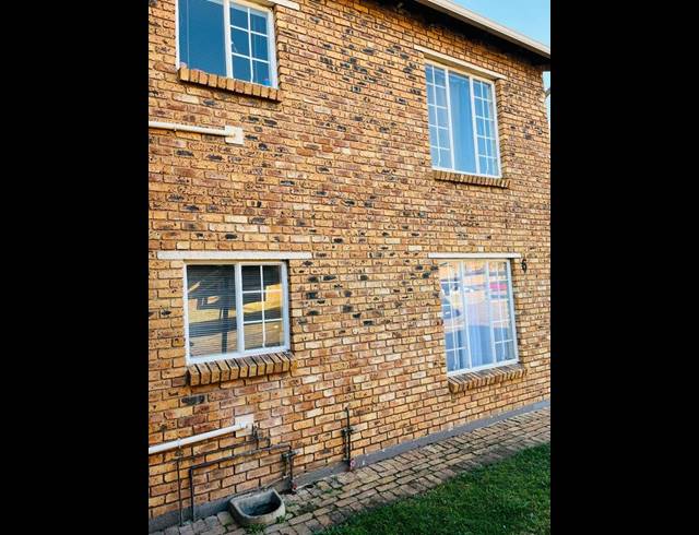 2 BEDROOM APARTMENT FOR SALE IN TERENURE EXT